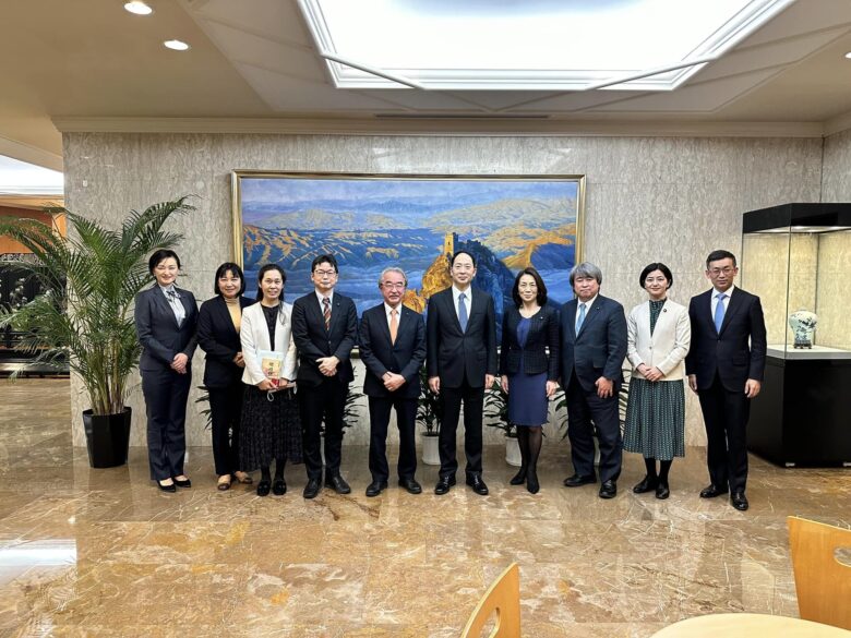 中華人民共和国駐日本国大使館に伺いました 徳永エリ|立憲民主党北海道参議院選挙区第3総支部代表