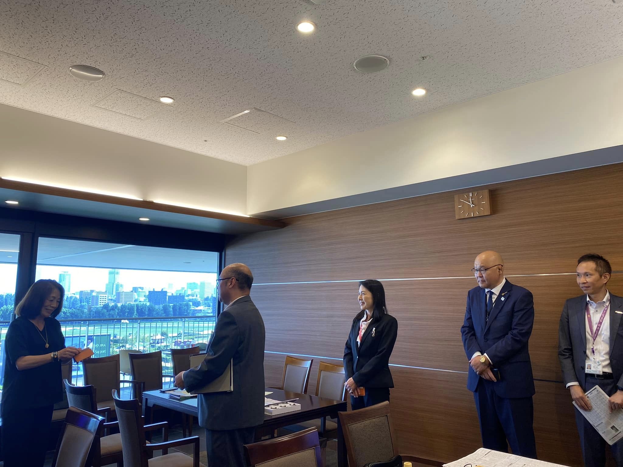 今日は札幌競馬場 - 徳永エリ｜立憲民主党北海道参議院選挙区第3